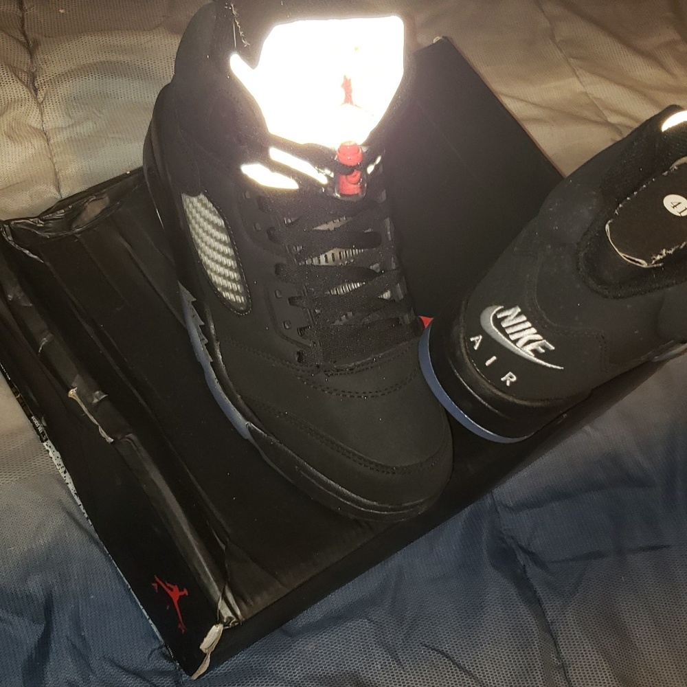 Air Jordan 5's